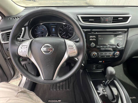 2016 Nissan Rogue S