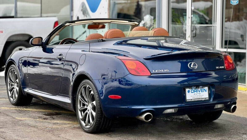 2005 Lexus SC 430