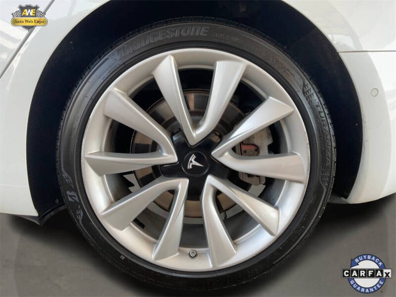 2018 Tesla Model 3 Mid Range