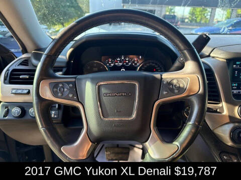 2017 GMC Yukon XL Denali