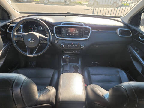 2017 Kia Sorento