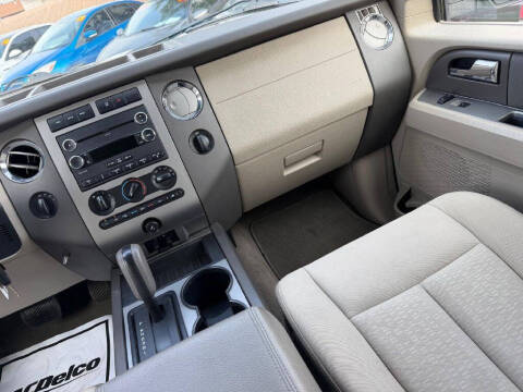 2013 Ford Expedition XLT