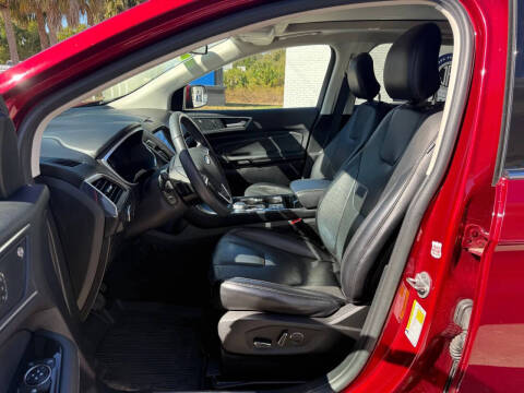 2019 Ford Edge Titanium