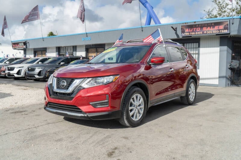 2020 Nissan Rogue for sale at CABRERA AUTO SALES in Hialeah Gardens FL