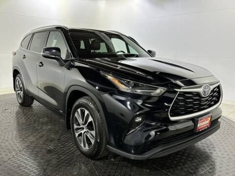 2022 Toyota Highlander Hybrid for sale at NJ State Auto Used Cars in Jersey City NJ