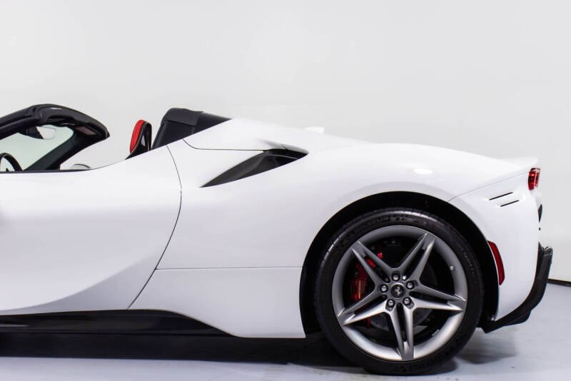 2024 Ferrari SF90 Spider