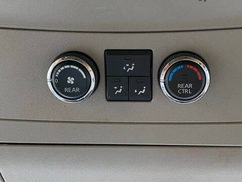 2013 Nissan Armada Platinum