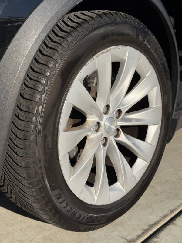 2017 Tesla Model X 90D