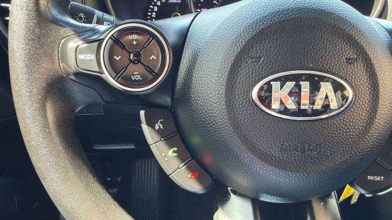2019 Kia Soul +
