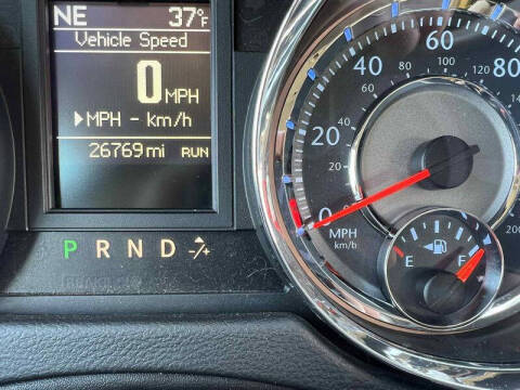 2016 Chrysler Town and Country Touring-L