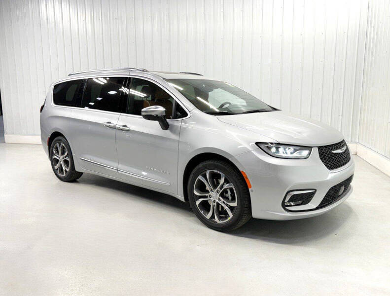 2026 Chrysler Pacifica Pinnacle