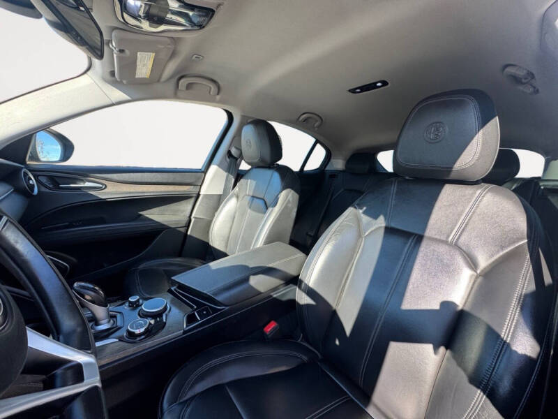 2019 Alfa Romeo Stelvio Ti