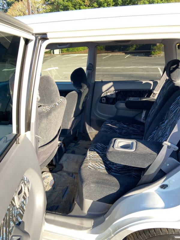 1998 Daihatsu Pyzar Charade