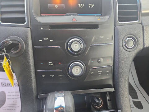 2013 Ford Taurus SEL