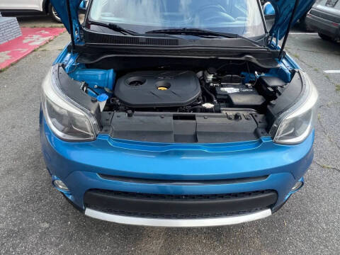 2018 Kia Soul +
