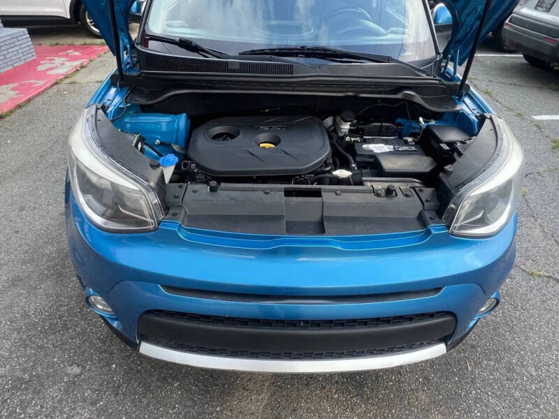 2018 Kia Soul +
