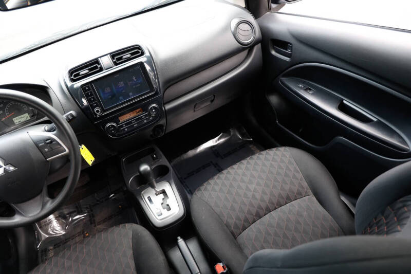 2024 Mitsubishi Mirage ES
