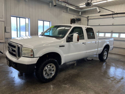 2006 Ford F-250 Super Duty for sale at Sand's Auto Sales in Cambridge MN