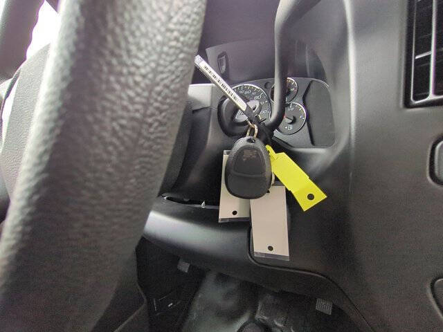 2025 Chevrolet Express 2500