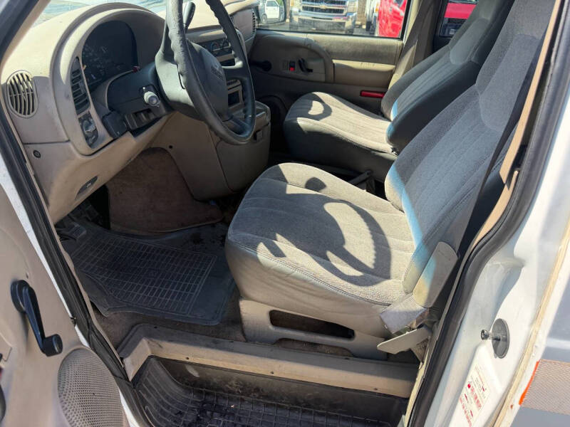 2000 GMC Safari SL