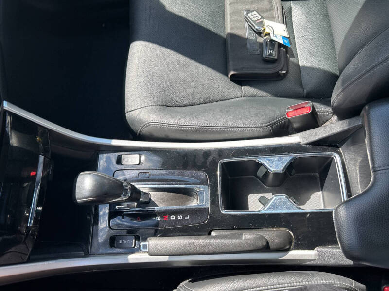 2016 Honda Accord EX-L w/Navi w/Honda Sensing