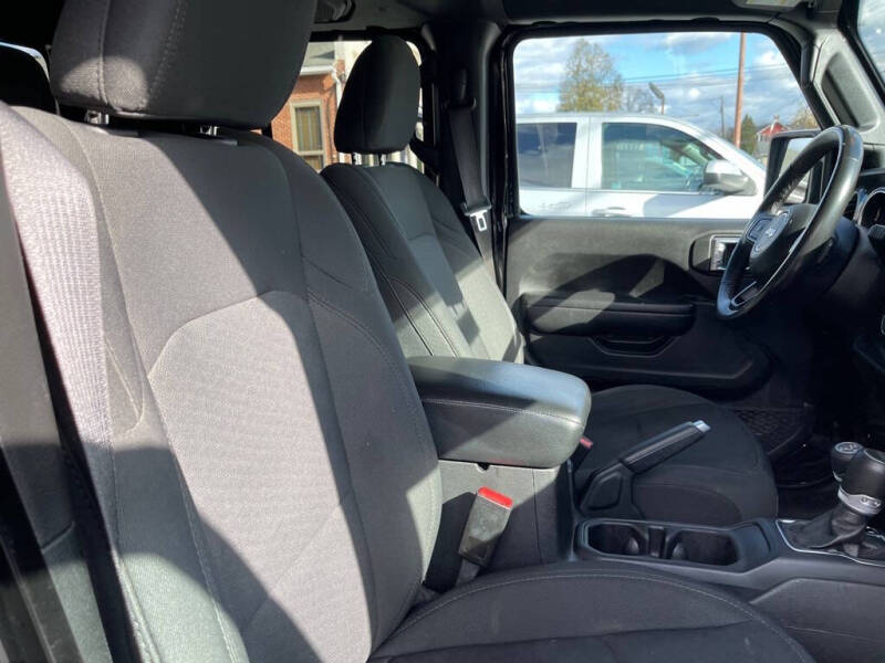 2022 Jeep Gladiator Altitude