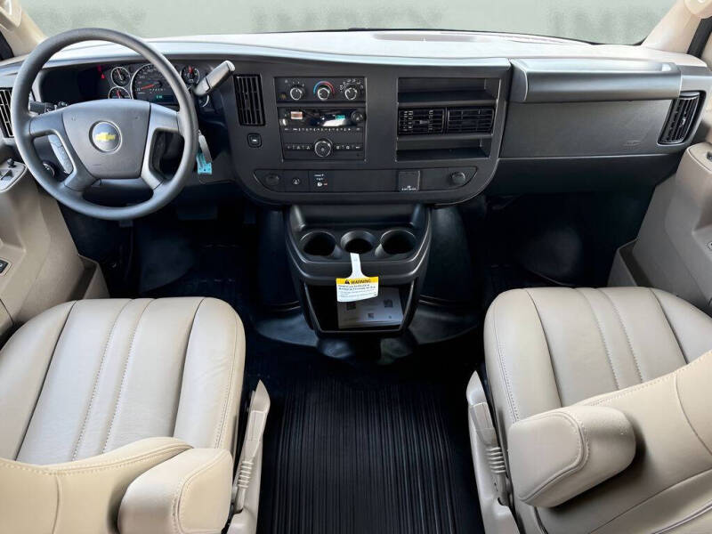 2026 Chevrolet Express 2500