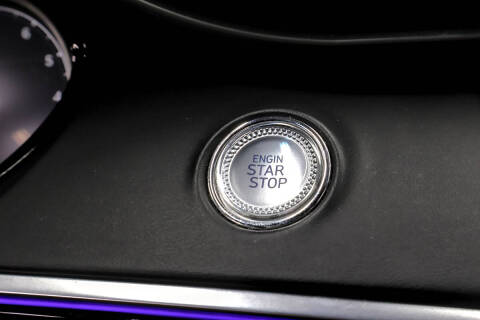 2022 Genesis GV70 2.5T Standard