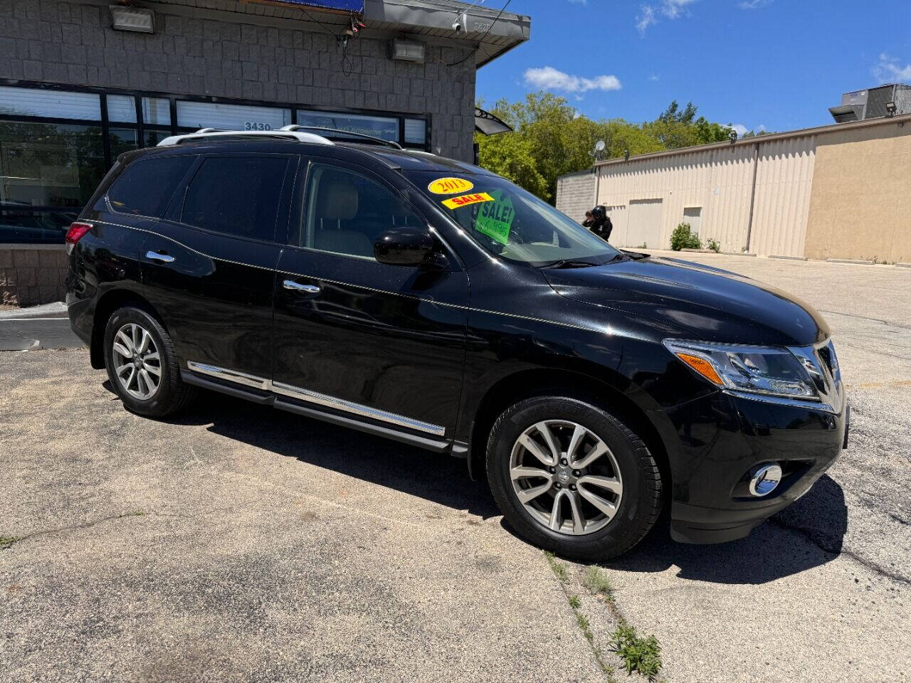 2013 Nissan Pathfinder for sale at Great Lakes Automotive in Racine, WI