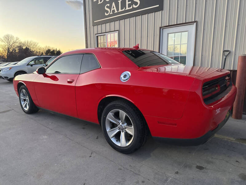 Used 2015 Dodge Challenger SXT with VIN 2C3CDZAG5FH724020 for sale in Dakota City, NE
