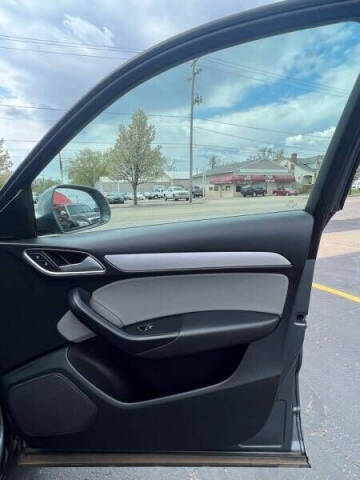 2017 Audi Q3 2.0T Premium