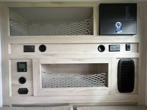 2025 Bontrager  Outdoors 12ROK