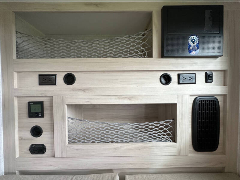 2025 Bontrager  Outdoors 12ROK