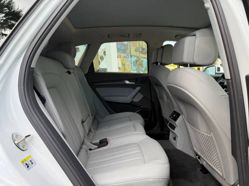 2022 Audi Q5 quattro S line Prem Plus 45 TFSI