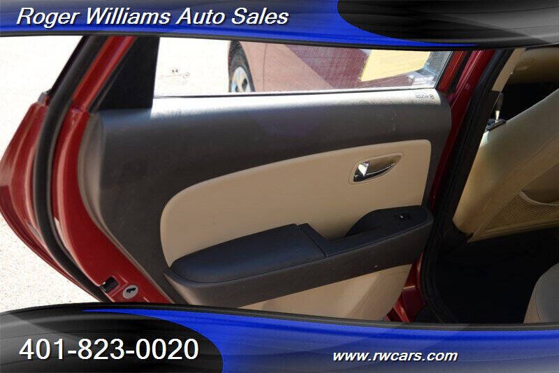 2010 Hyundai Elantra Blue