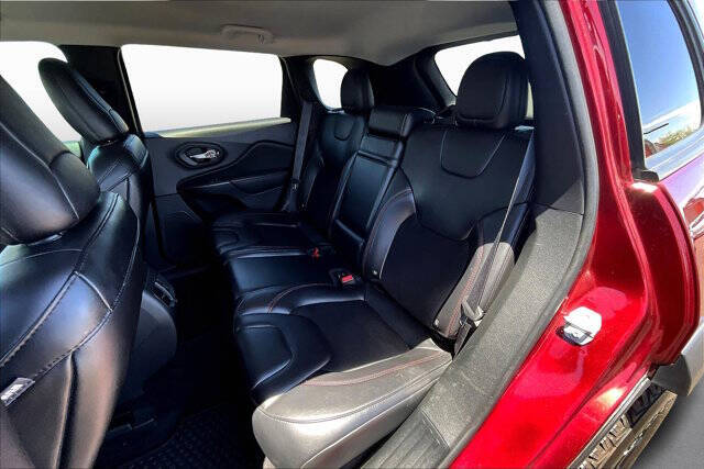 2019 Jeep Cherokee Trailhawk