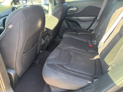 2016 Jeep Cherokee Latitude