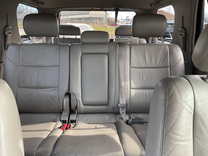 2004 Toyota Sequoia Limited