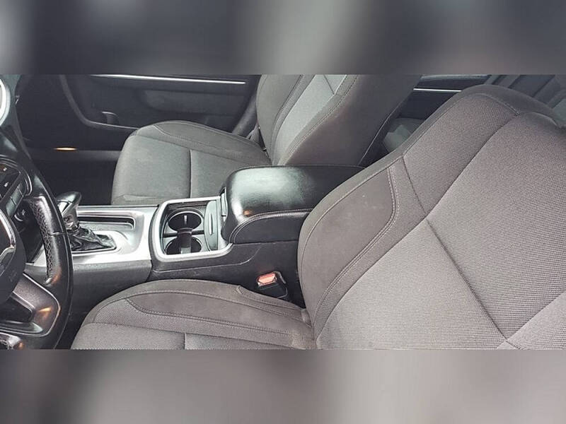 2019 Dodge Charger SXT