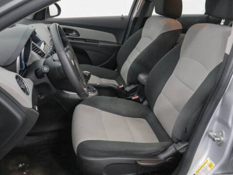 2012 Chevrolet Cruze LS