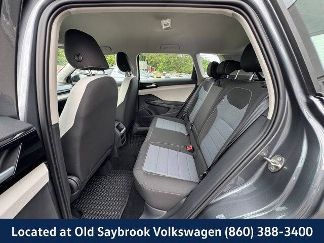 2025 Volkswagen Taos S 4Motion