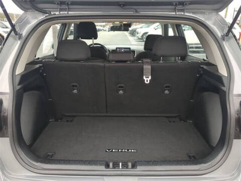 2022 Hyundai Venue SEL