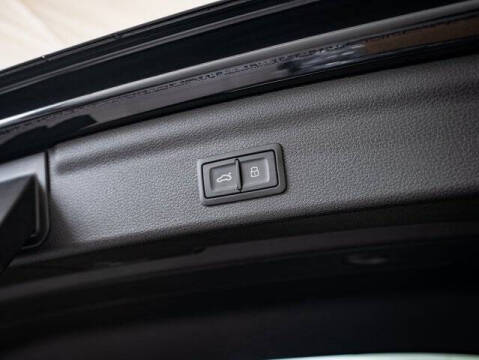 2025 Audi Q3 quattro S line Prem Plus 45 TFSI