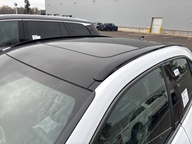 2025 Lexus UX 300h F SPORT Design