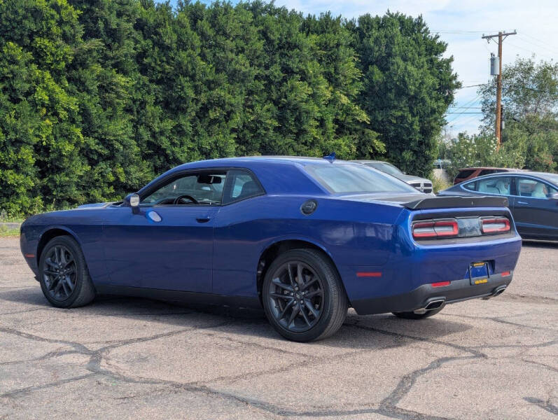 2022 Dodge Challenger SXT