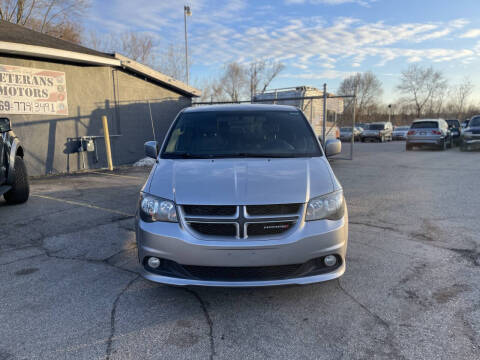2016 Dodge Grand Caravan R/T
