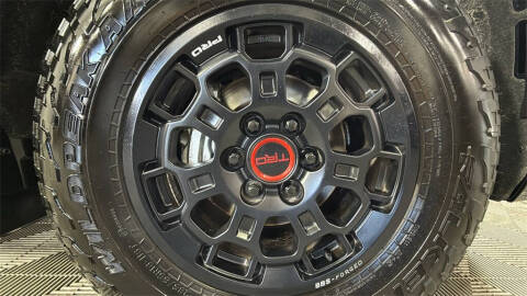 2025 Toyota Sequoia SR5