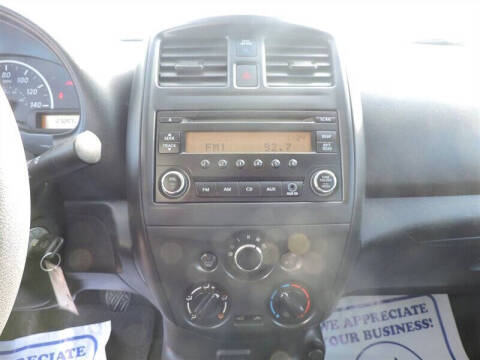 2017 Nissan Versa 1.6 S