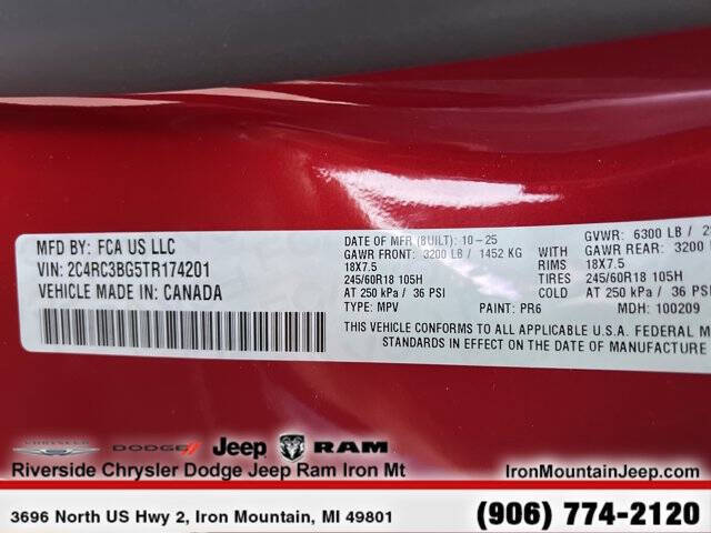 2026 Chrysler Pacifica Select