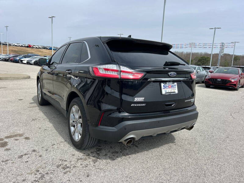 2019 Ford Edge Titanium